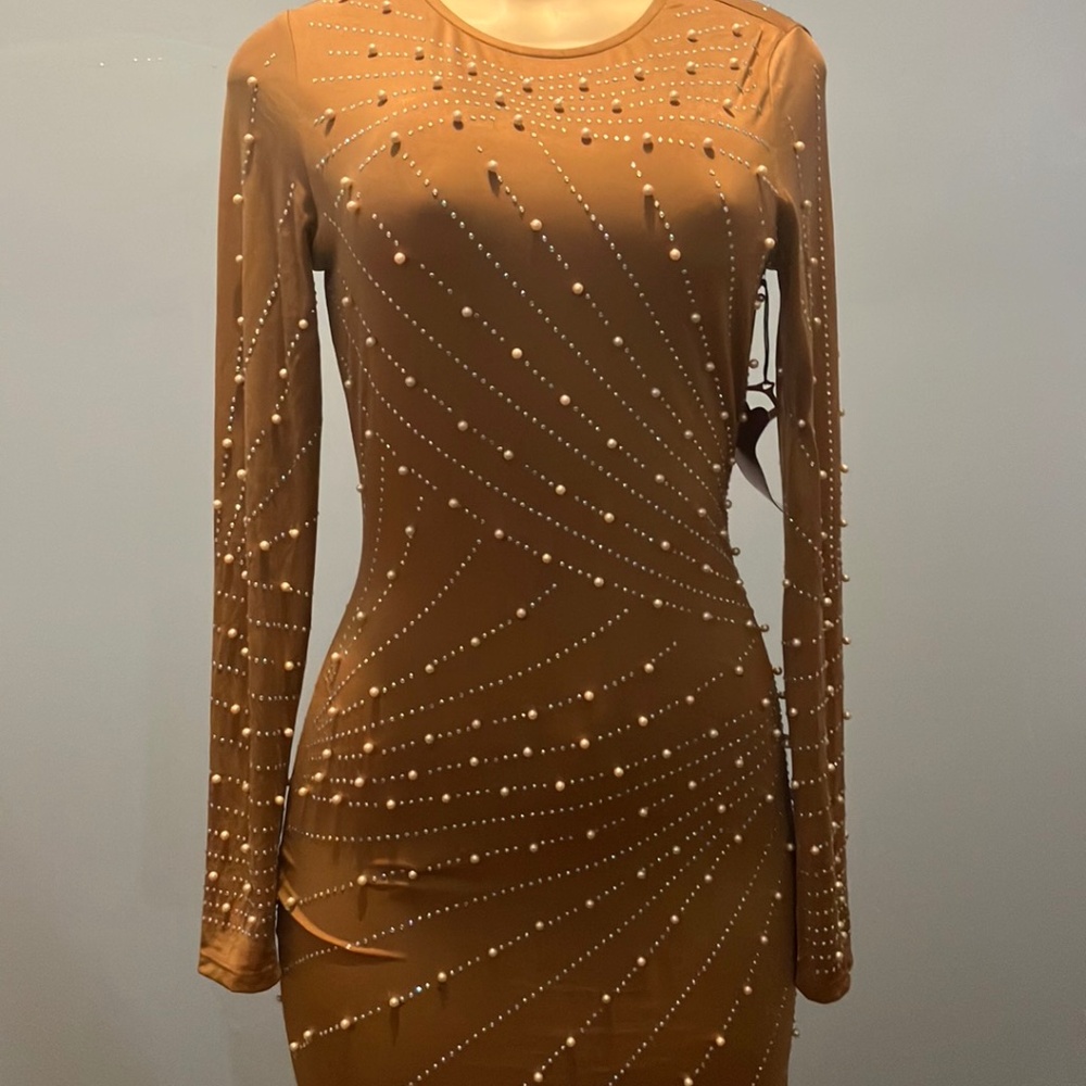 Beautiful brown dress with pearls